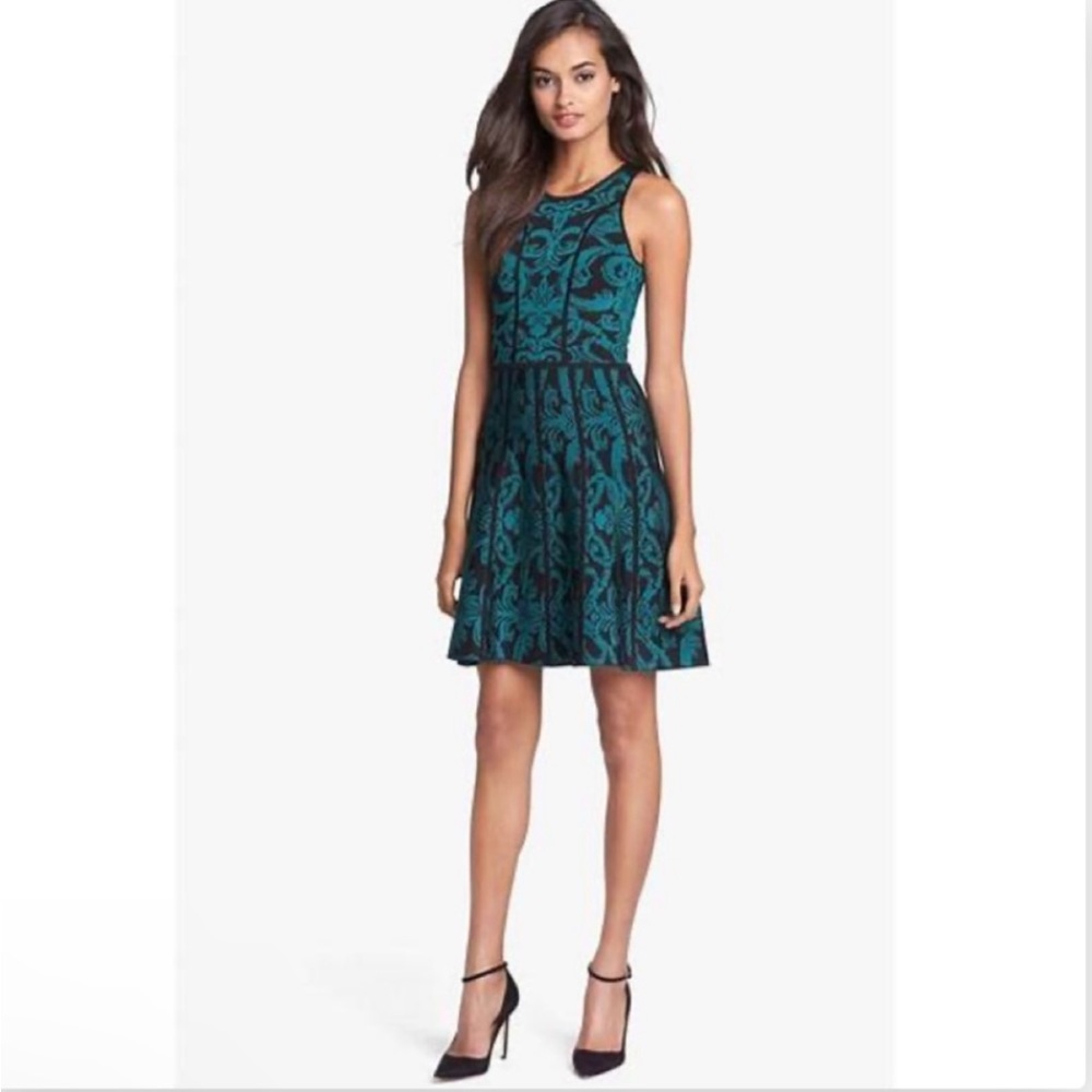Parker Kiley Fit & Flare Knit Dress SZ L Large Green & Black Knit